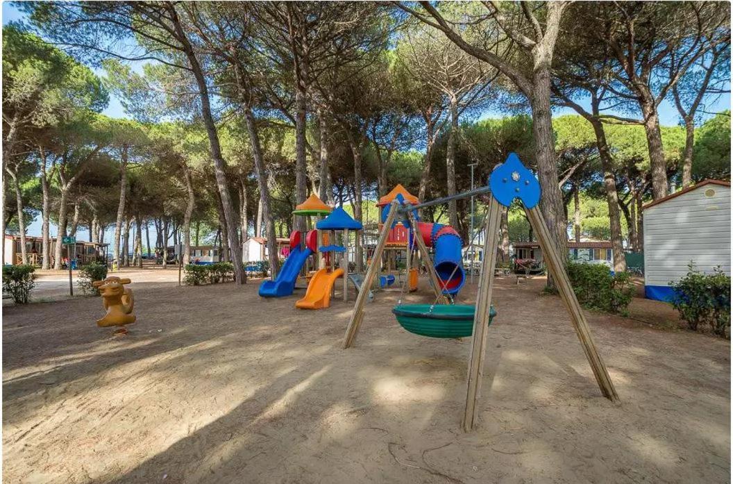 Vacanceselect Mobil homes - Camping Pineta sul mare camping village Cesenatico Esterno foto